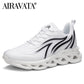 Men&#39;s Flame Printed Sneakers Flying Weave Sports Shoes Comfortable Running Shoes Outdoor Men Athletic Shoes