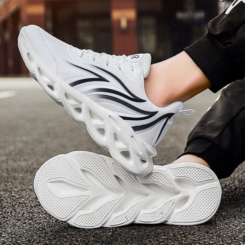 Men&#39;s Flame Printed Sneakers Sports Shoes Comfortable Running Shoes Outdoor Men Athletic Shoes Trainers