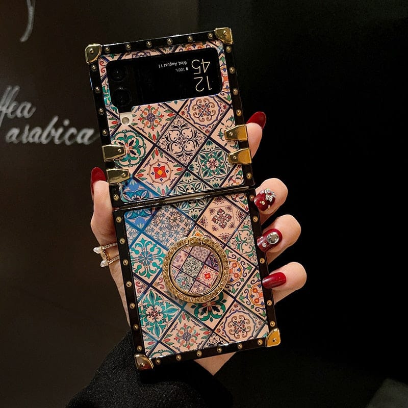 Rhombus Palace Flowers Rivet Square Phone Cover For Samsung Galaxy Z Flip 4 3 Rhinestone Ring Bracket With Lanyard Blue Ray Case